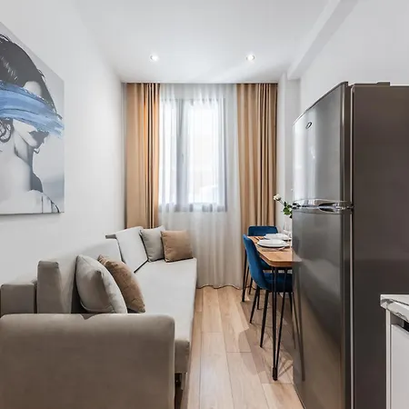 Apartment Center Retreat